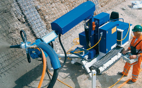 MEYCO Oruga FBS: Mobile spraying manipulator unit for mechanizing and automating concrete spraying.