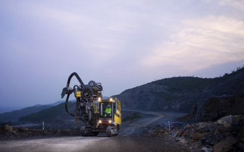 Now available worldwide: The new PowerROC T50 surface drill rig.